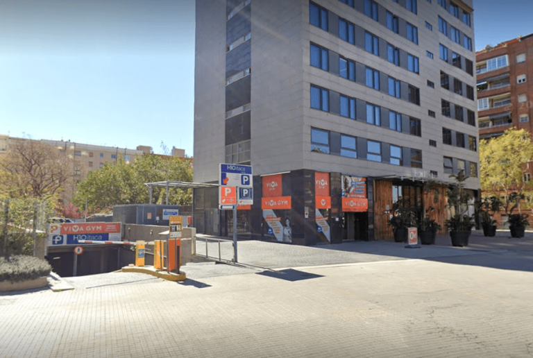 BP Roma Sants Estació - Image 6