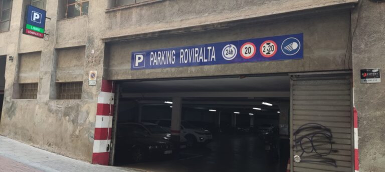 Sobre el parking