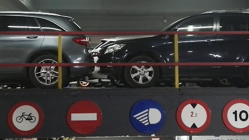 Sobre el parking