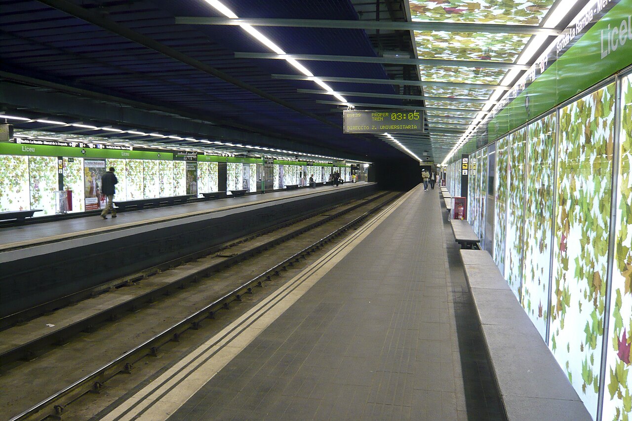 Metro y Conexión