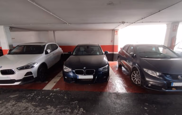 Parking Badalona - Image 6